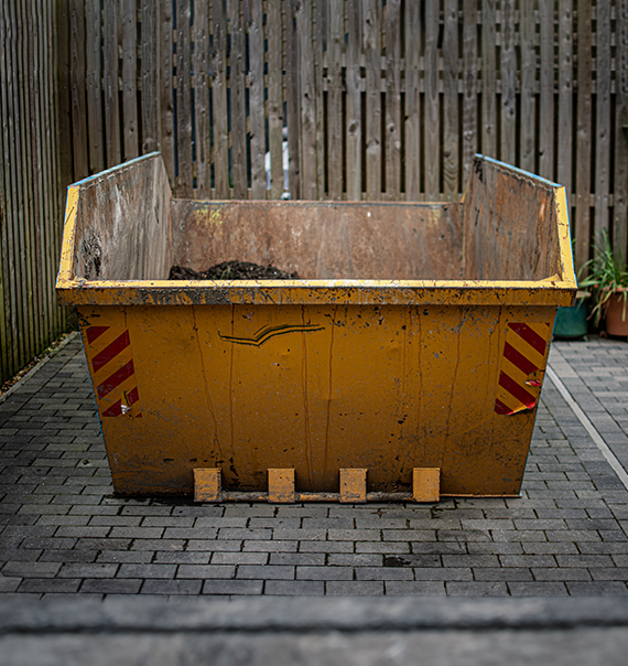 Book Midi Skip Hire Online Hyde - Cheap Skip Hire Near Me