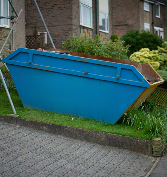 Maxi Skip Hire Hyde for Garden and Renovation Waste